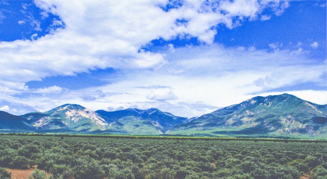 Entering Taos